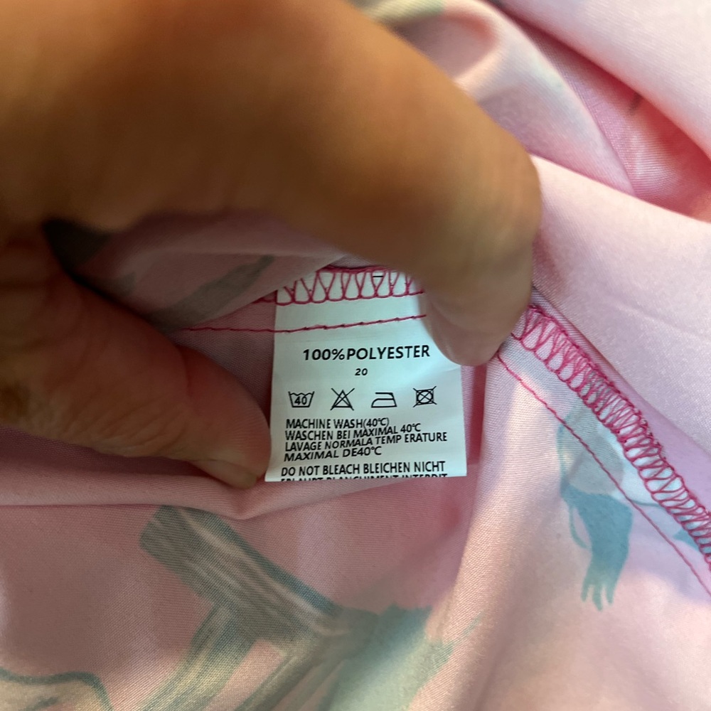 NWOT Women's Ruffle Top - Picture 3 of 5